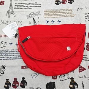 Lululemon red All Night Festival Bag 5L